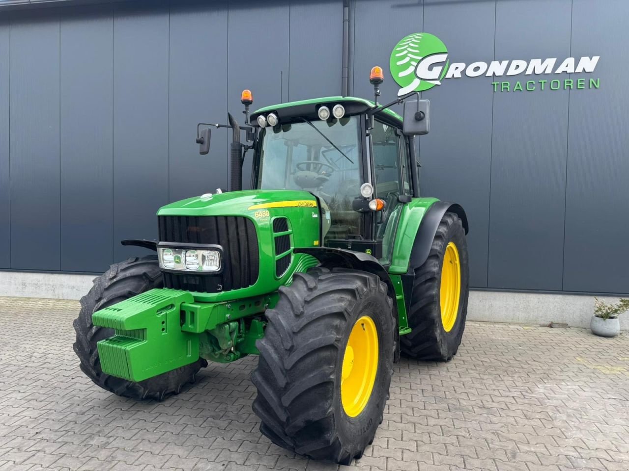 Traktor of the type John Deere 6430 Premium, Gebrauchtmaschine in Daarle (Picture 1)