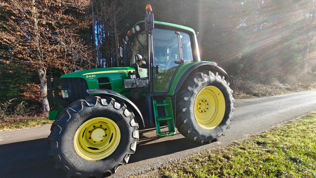 Traktor des Typs John Deere 6430 Premium, Gebrauchtmaschine in Albligen (Bild 6)