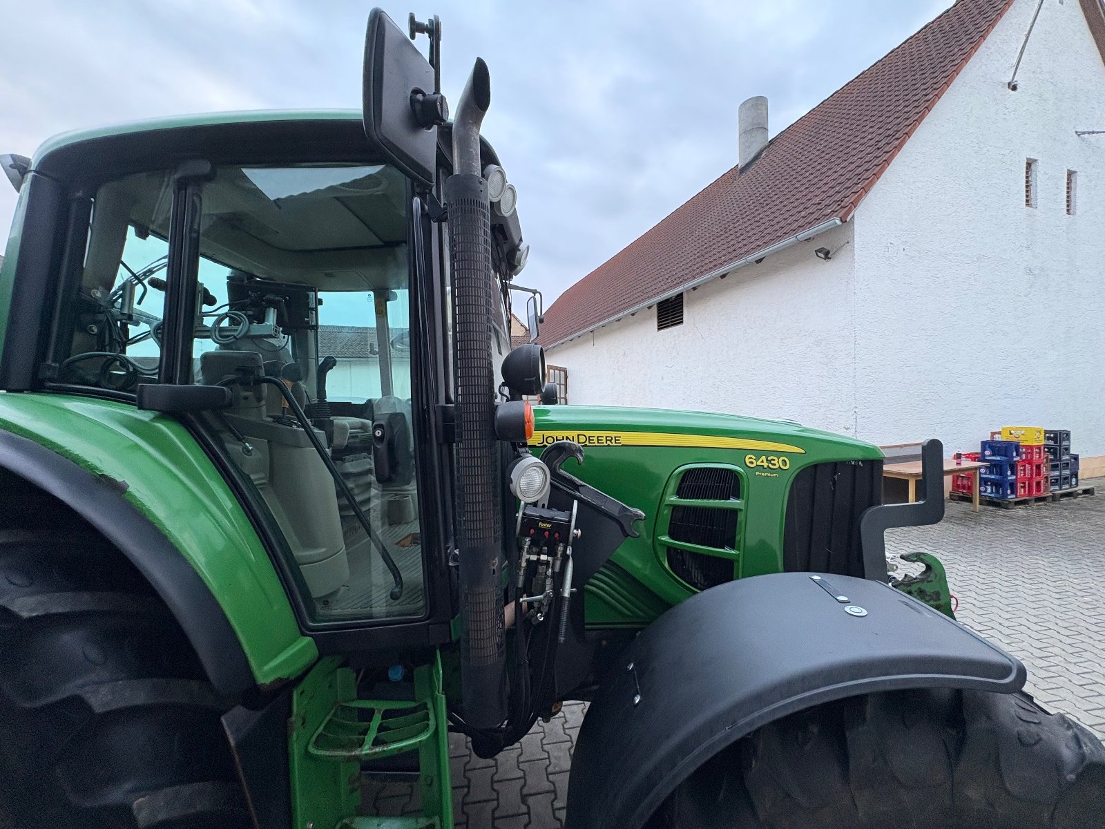 Traktor des Typs John Deere 6430  PREMIUM, Gebrauchtmaschine in Abensberg (Bild 4)