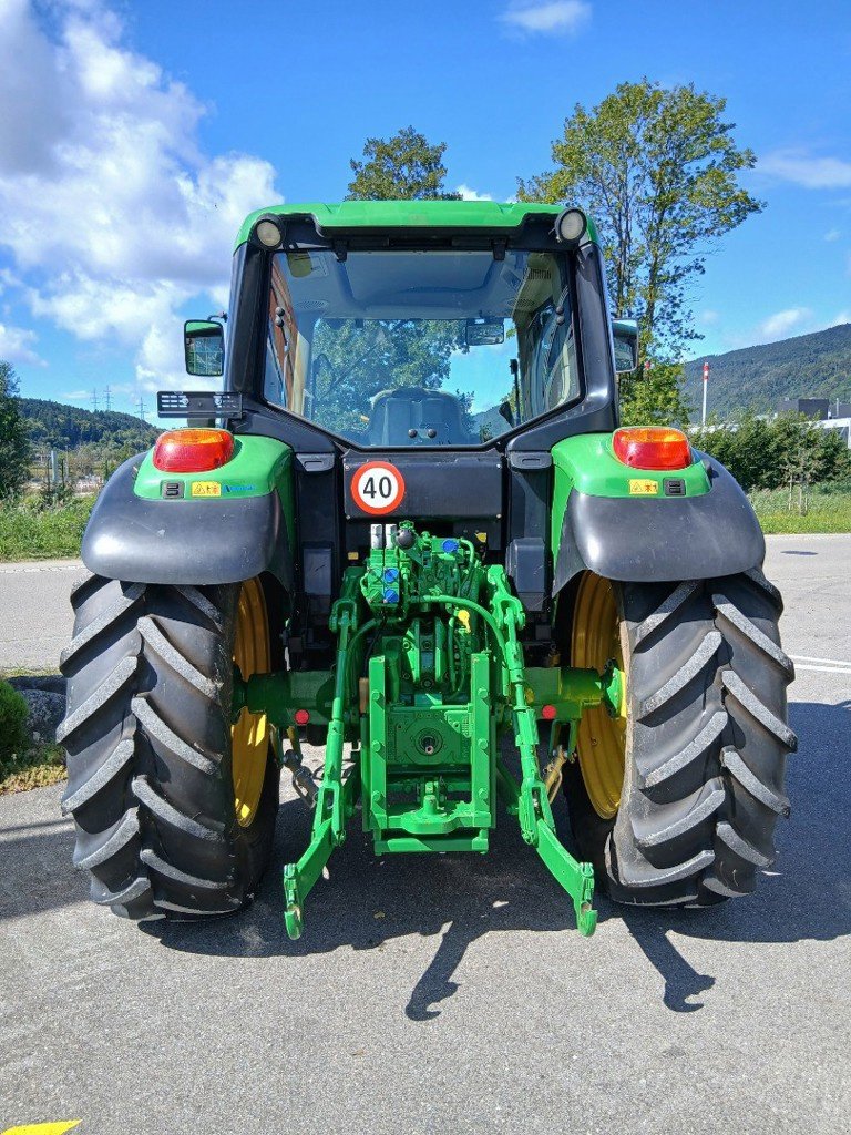Traktor типа John Deere 6430 Standard, Gebrauchtmaschine в Lengnau (Фотография 5)