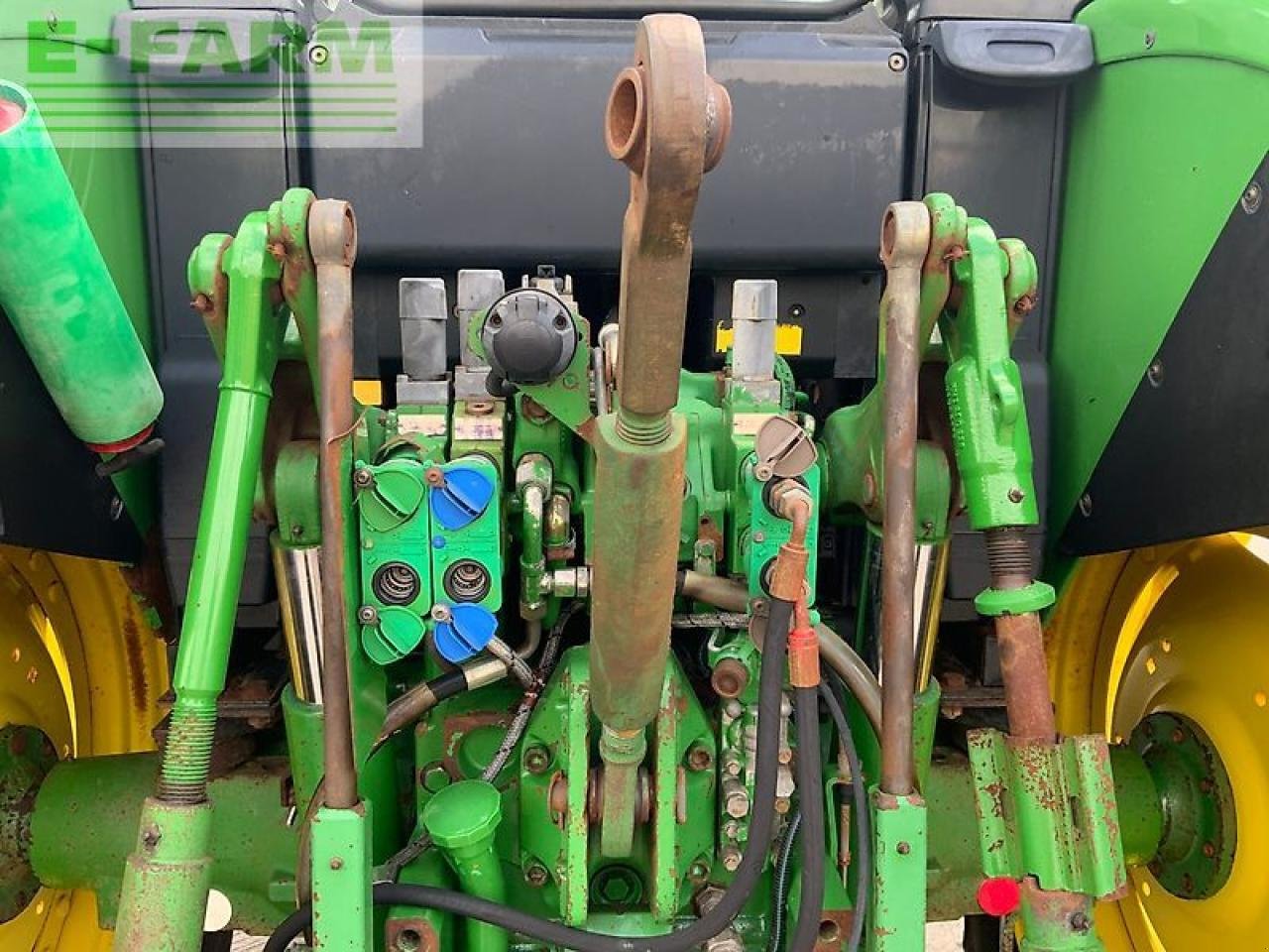 Traktor от тип John Deere 6430 tractor (st26526), Gebrauchtmaschine в SHAFTESBURY (Снимка 16)