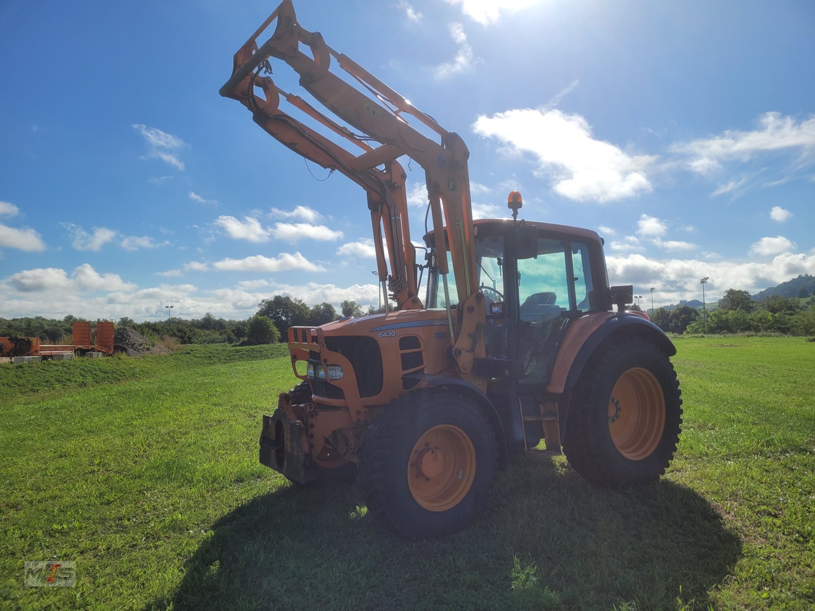 Traktor от тип John Deere 6430, Gebrauchtmaschine в Engen-Welschingen (Снимка 2)