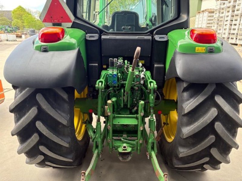 Traktor typu John Deere 6430, Gebrauchtmaschine v St. - Jacobiparochie (Obrázek 8)