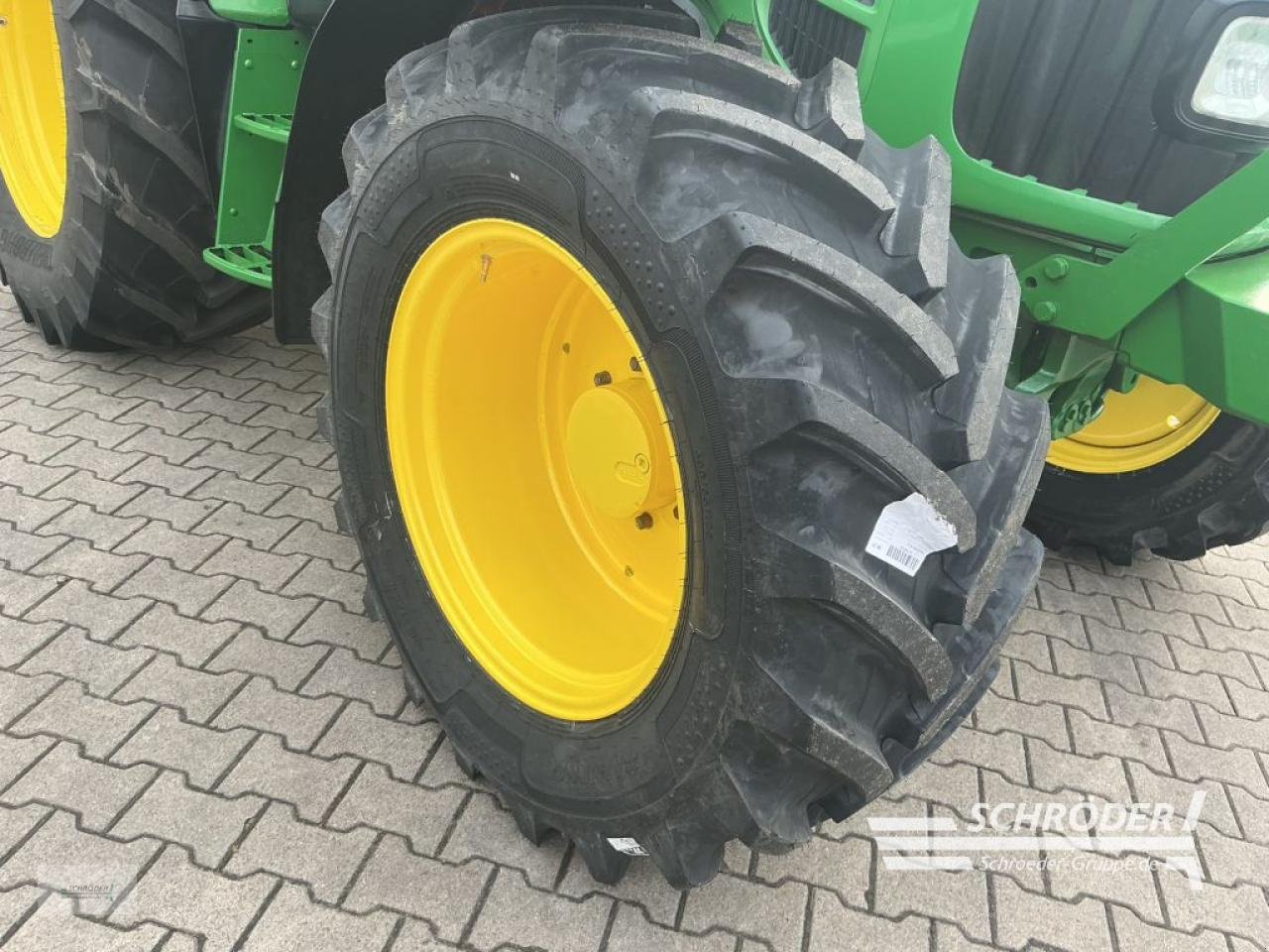 Traktor of the type John Deere 6430, Gebrauchtmaschine in Lastrup (Picture 9)