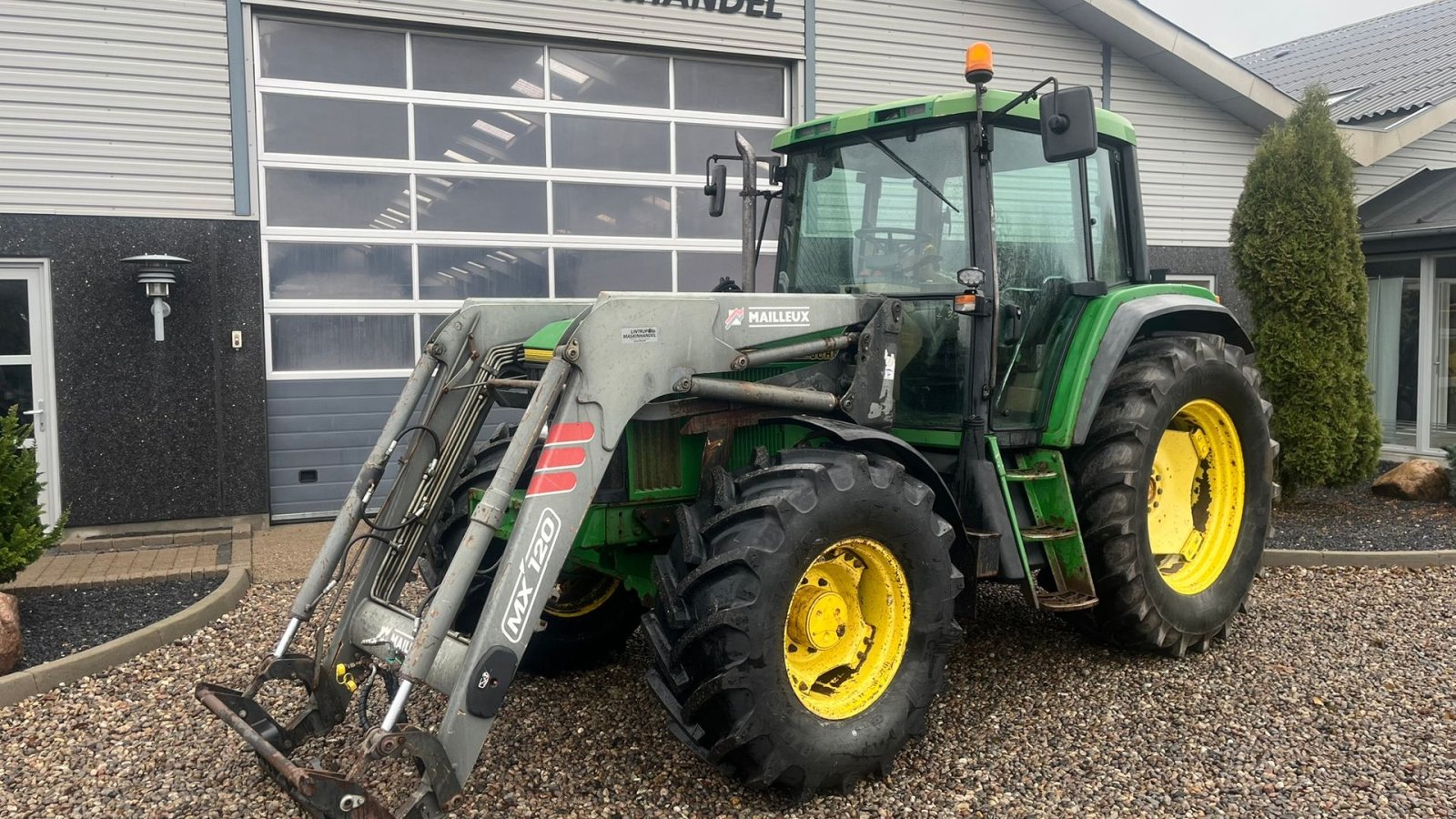 Traktor za tip John Deere 6506 Med frontlæsser og vendegear ved rattet samt nye fordæk, Gebrauchtmaschine u Lintrup (Slika 2)