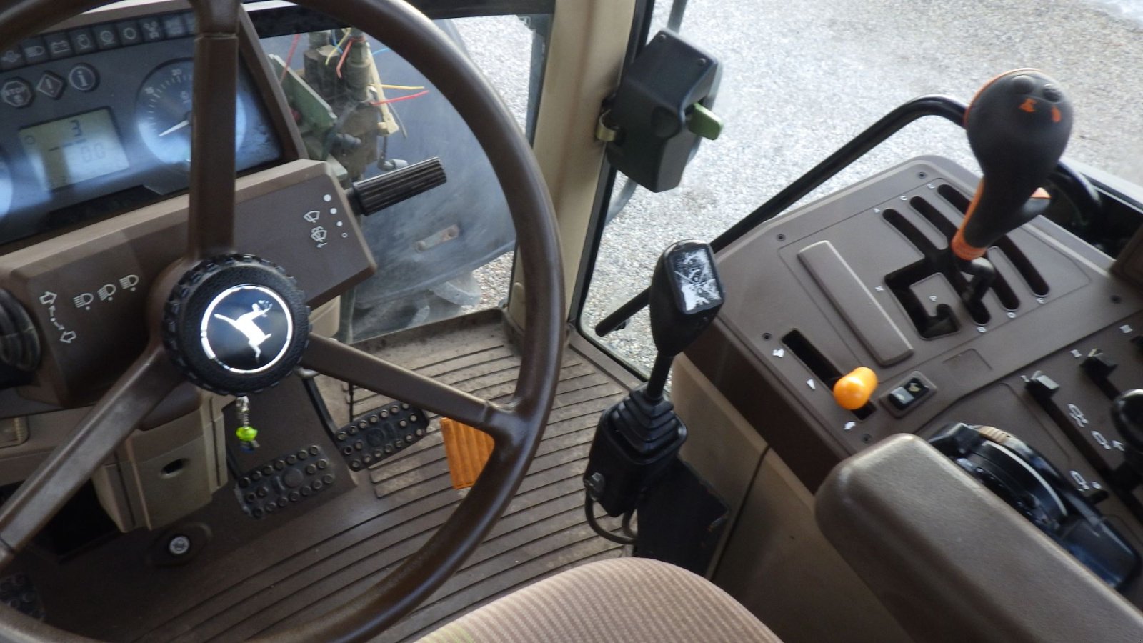 Traktor от тип John Deere 6510, Gebrauchtmaschine в Ringsted (Снимка 5)