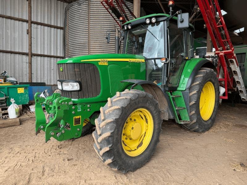 Traktor du type John Deere 6520 SE, Gebrauchtmaschine en Richebourg