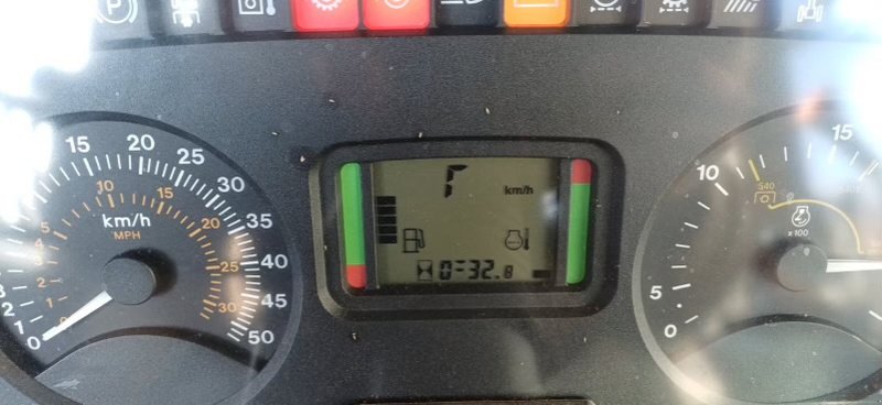 Traktor типа John Deere 6520 SE, Gebrauchtmaschine в Richebourg (Фотография 10)