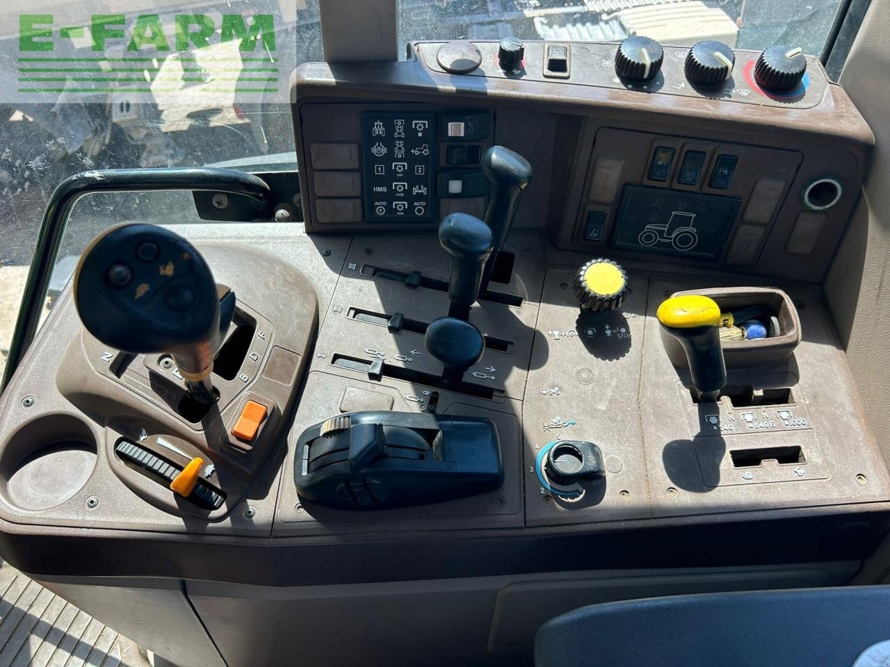 Traktor of the type John Deere 6520, Gebrauchtmaschine in Hamburg (Picture 16)