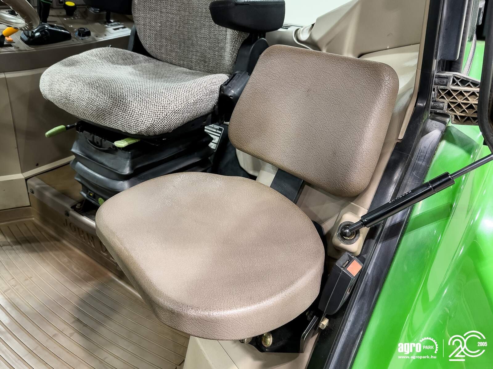 Traktor of the type John Deere 6530, Gebrauchtmaschine in Csengele (Picture 25)