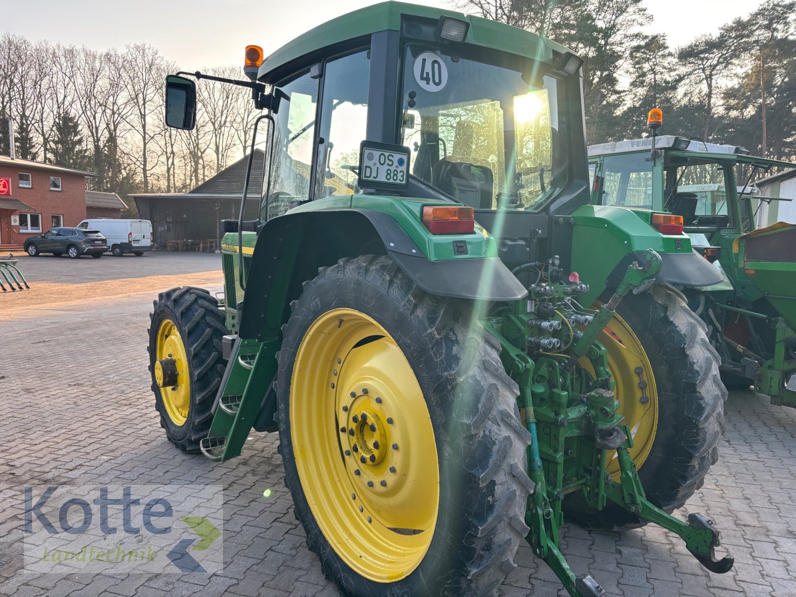 Traktor от тип John Deere 6600, Gebrauchtmaschine в Rieste (Снимка 3)