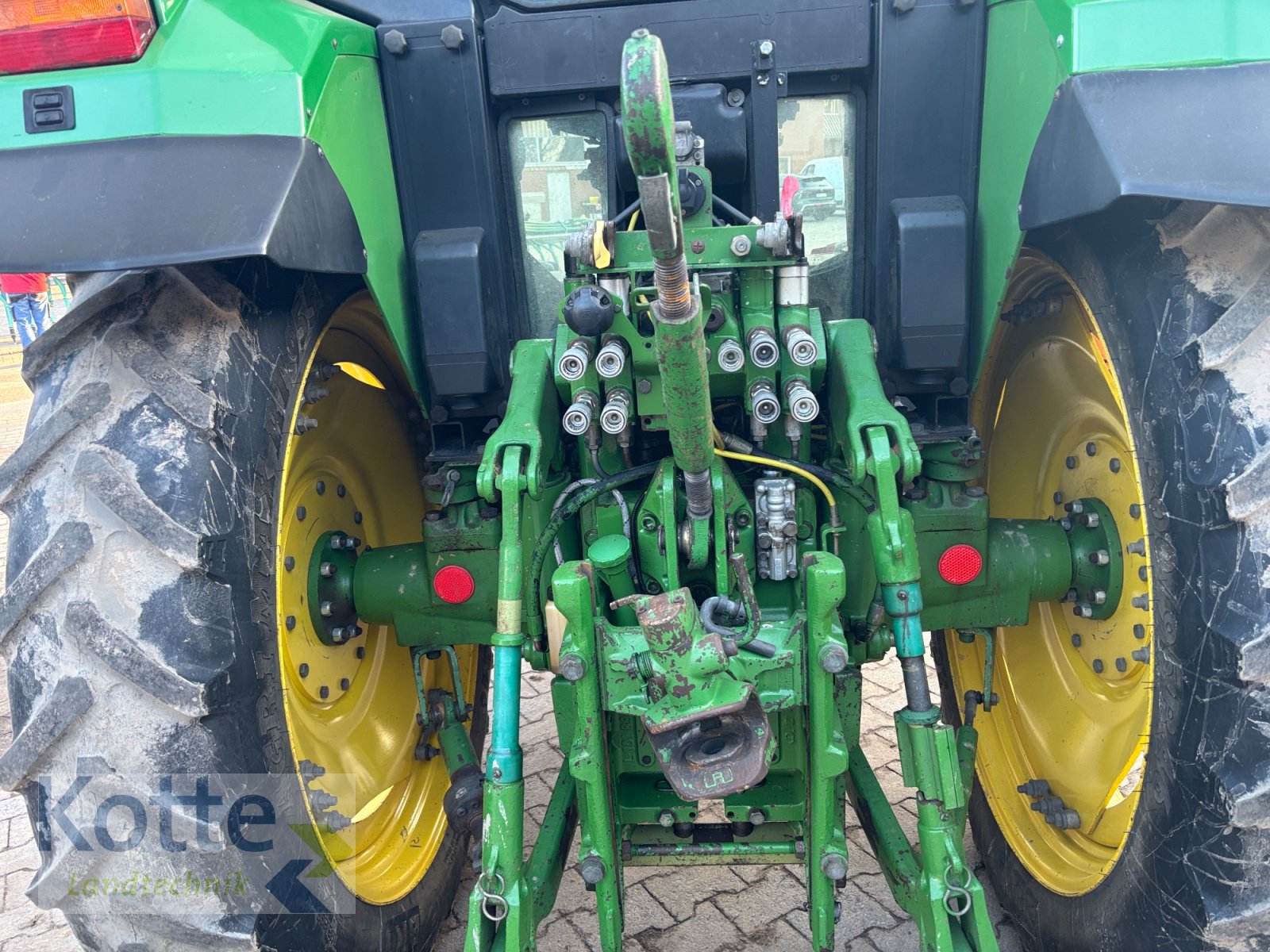 Traktor от тип John Deere 6600, Gebrauchtmaschine в Rieste (Снимка 5)