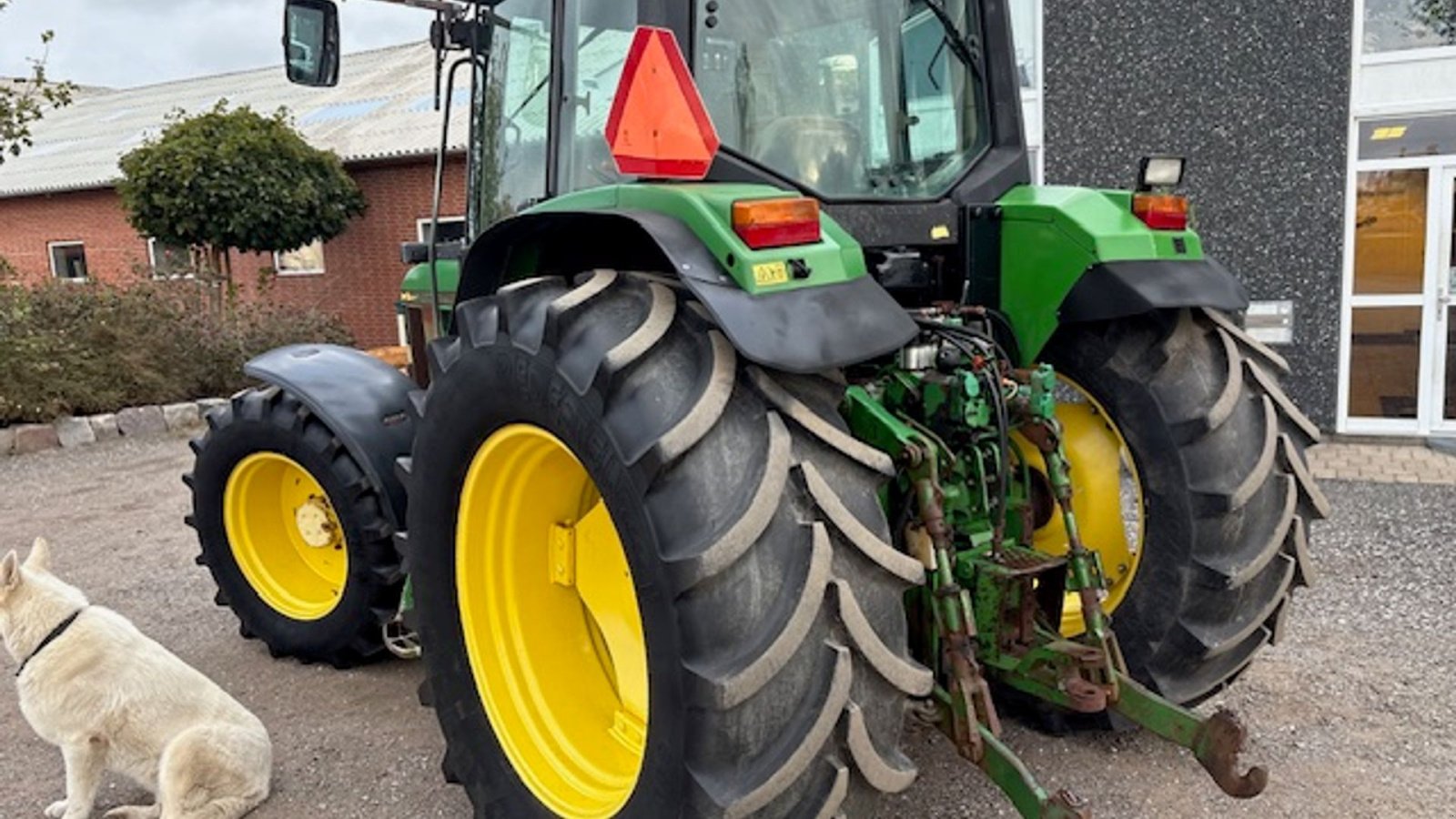 Traktor typu John Deere 6610 m/Frontlift PQ GEAR, Gebrauchtmaschine v Dronninglund (Obrázek 12)