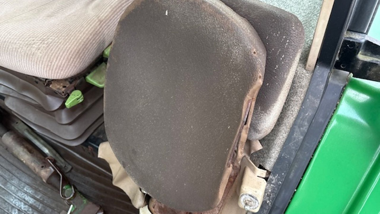 Traktor typu John Deere 6610 m/Frontlift PQ GEAR, Gebrauchtmaschine v Dronninglund (Obrázek 15)