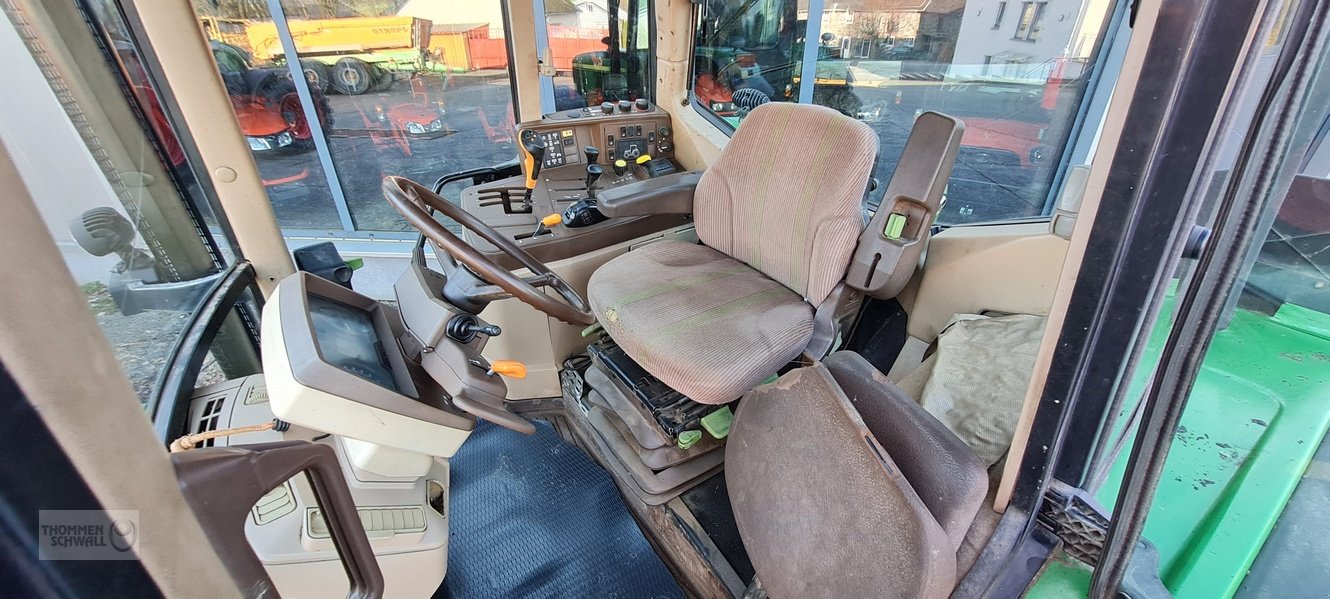 Traktor des Typs John Deere 6610 Power Quad, Gebrauchtmaschine in Crombach/St.Vith (Bild 3)