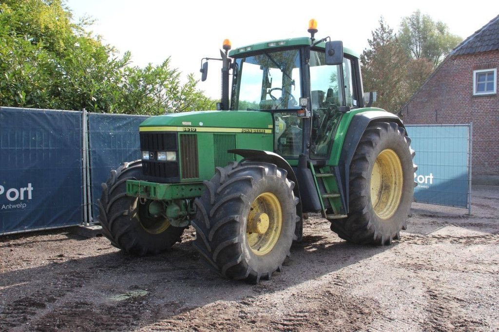 Traktor des Typs John Deere 6610, Gebrauchtmaschine in Antwerpen (Bild 9)