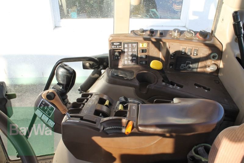 Traktor typu John Deere 6620 AUTOPOWR, Gebrauchtmaschine w Straubing (Zdjęcie 17)