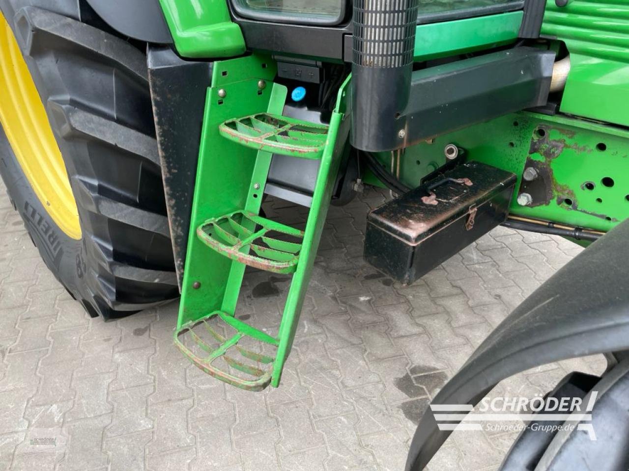 Traktor du type John Deere 6620 AUTOQUAD, Gebrauchtmaschine en Wildeshausen (Photo 21)