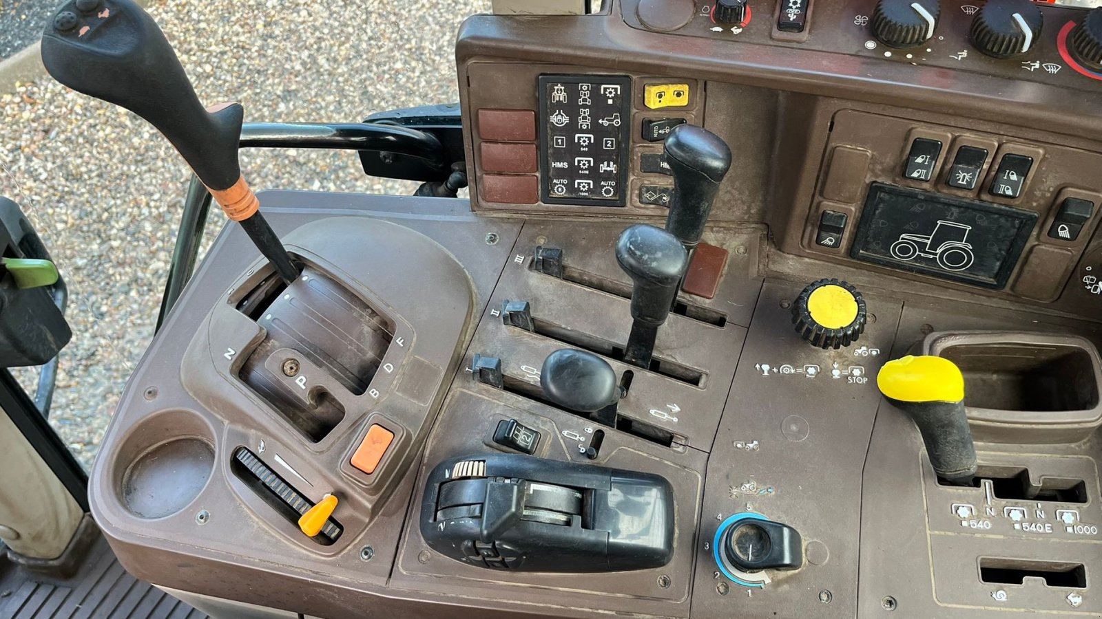 Traktor typu John Deere 6620 TLS PowerQuad, Gebrauchtmaschine w Lintrup (Zdjęcie 3)