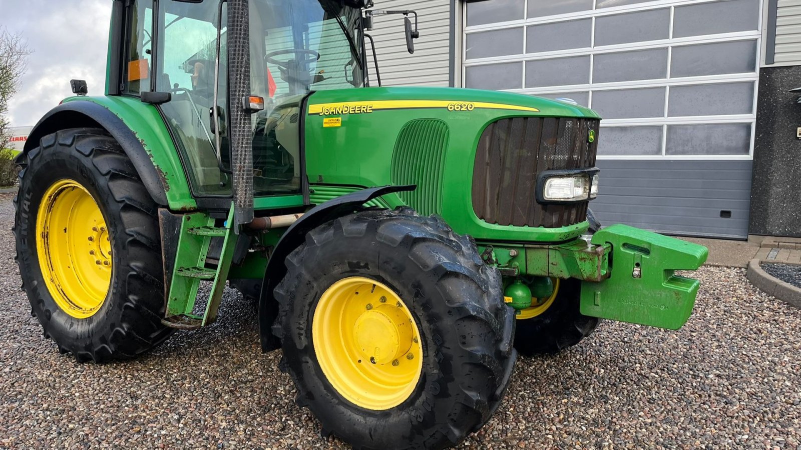 Traktor typu John Deere 6620 TLS PowerQuad, Gebrauchtmaschine w Lintrup (Zdjęcie 17)