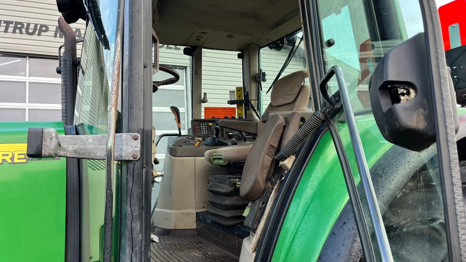 Traktor typu John Deere 6620 TLS PowerQuad, Gebrauchtmaschine w Lintrup (Zdjęcie 11)