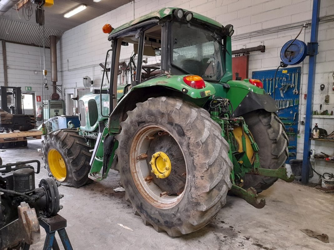Traktor of the type John Deere 6620, Gebrauchtmaschine in Viborg (Picture 2)