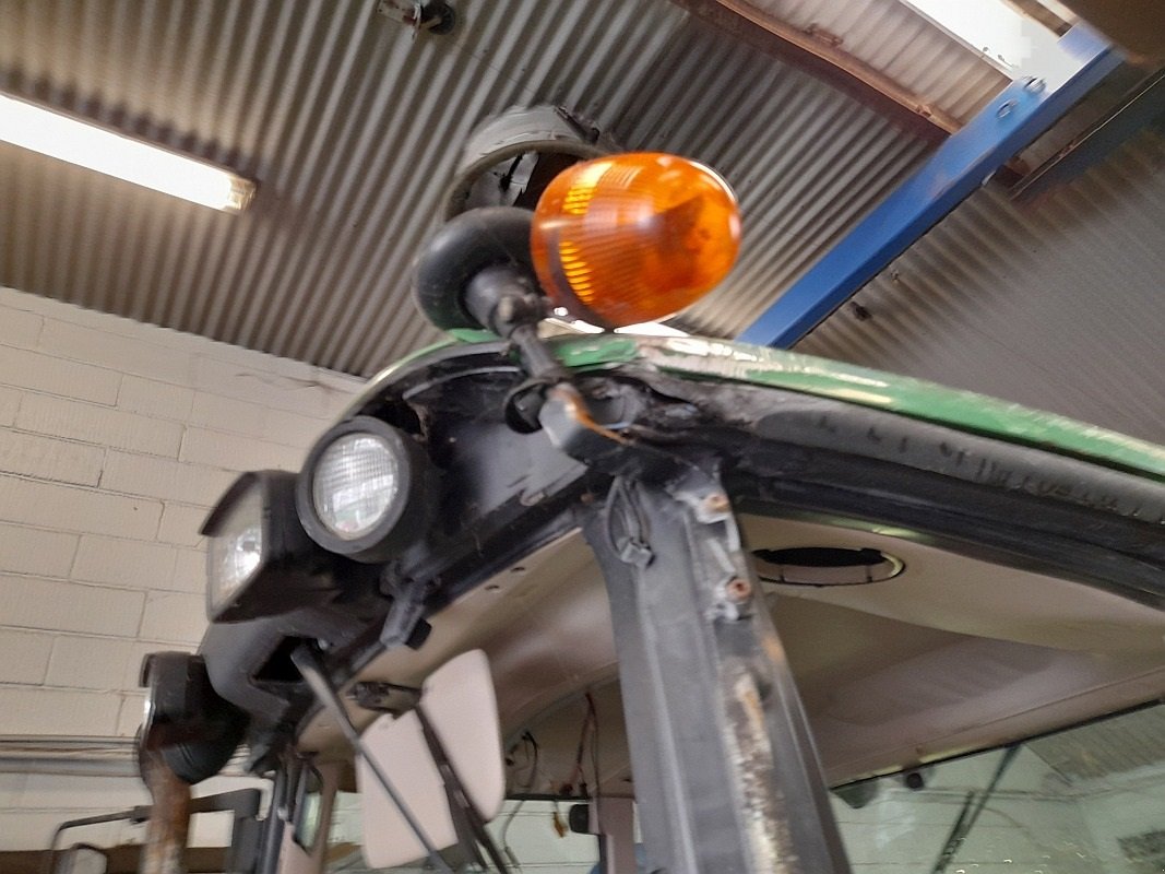 Traktor of the type John Deere 6620, Gebrauchtmaschine in Viborg (Picture 7)