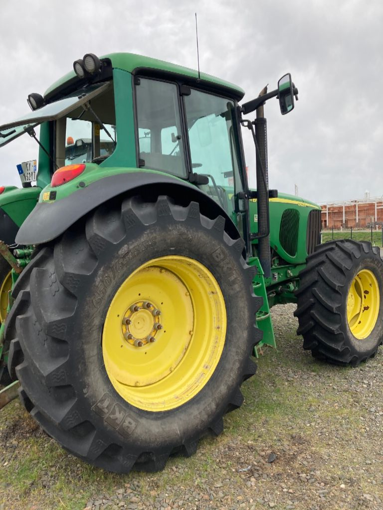 Traktor typu John Deere 6620, Gebrauchtmaschine v MORHANGE (Obrázek 3)
