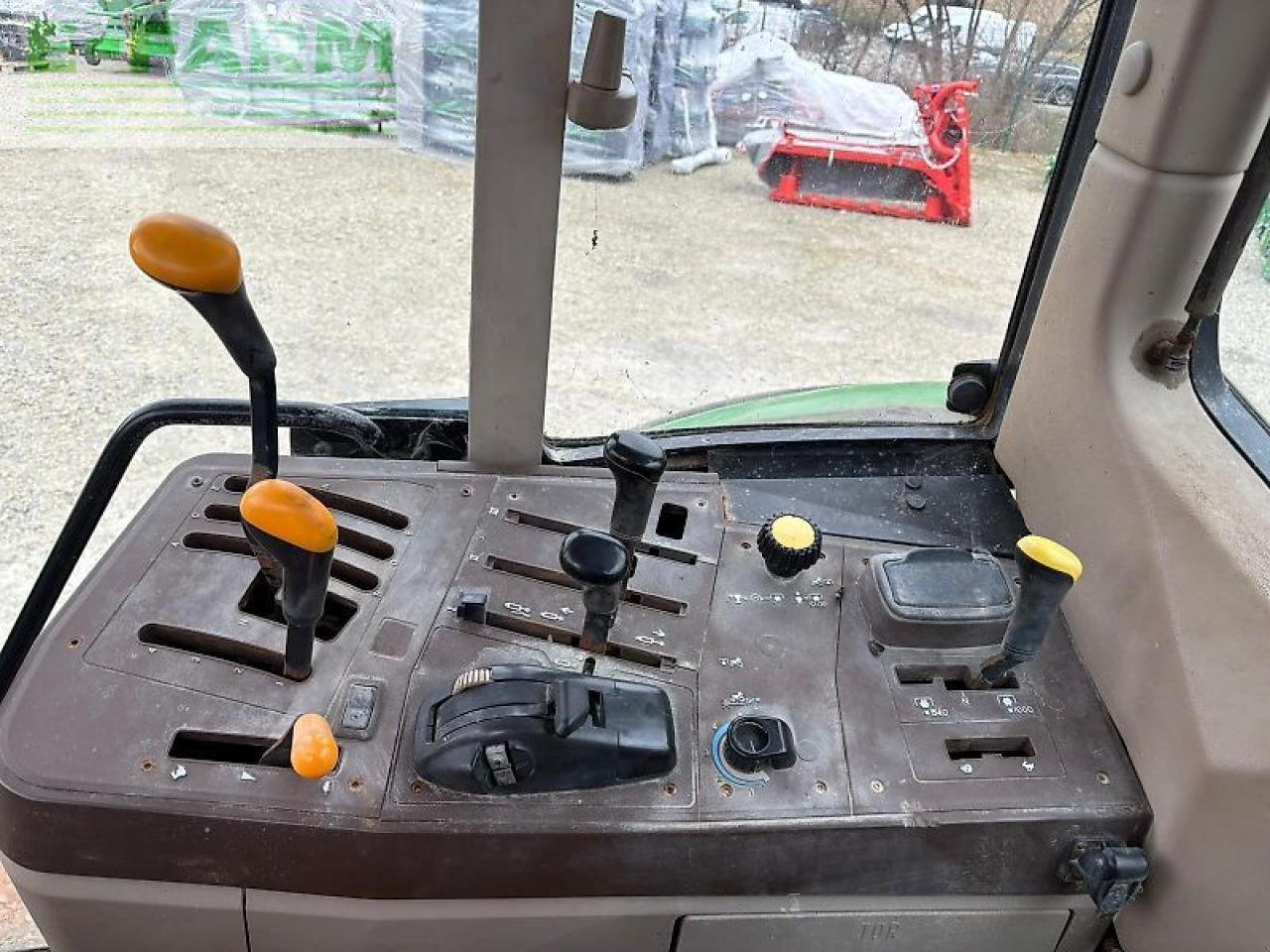 Traktor za tip John Deere 6620, Gebrauchtmaschine u GROBELNO (Slika 14)