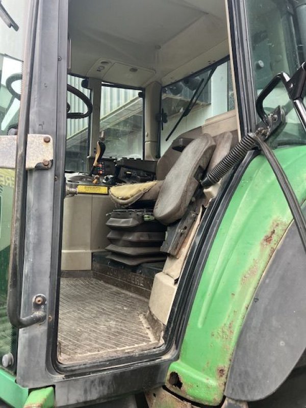 Traktor типа John Deere 6620, Gebrauchtmaschine в St. - Jacobiparochie (Фотография 9)