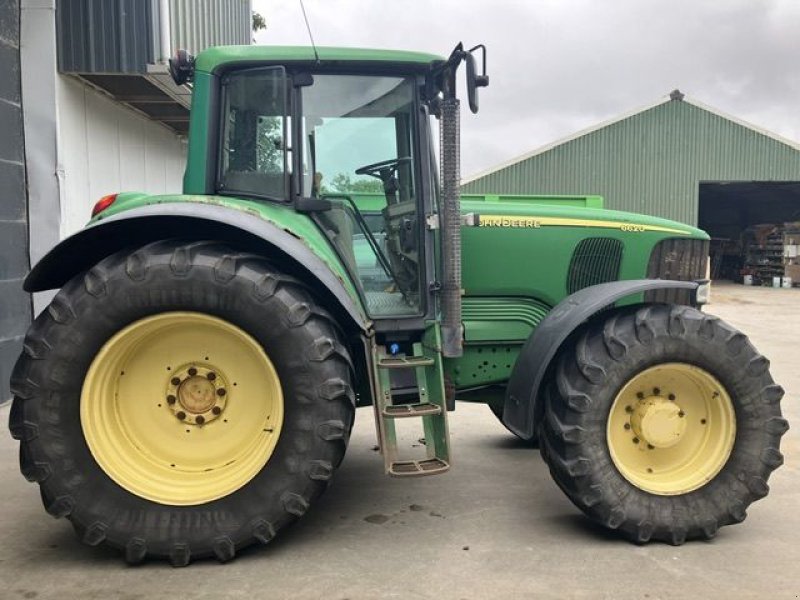 Traktor типа John Deere 6620, Gebrauchtmaschine в St. - Jacobiparochie (Фотография 4)