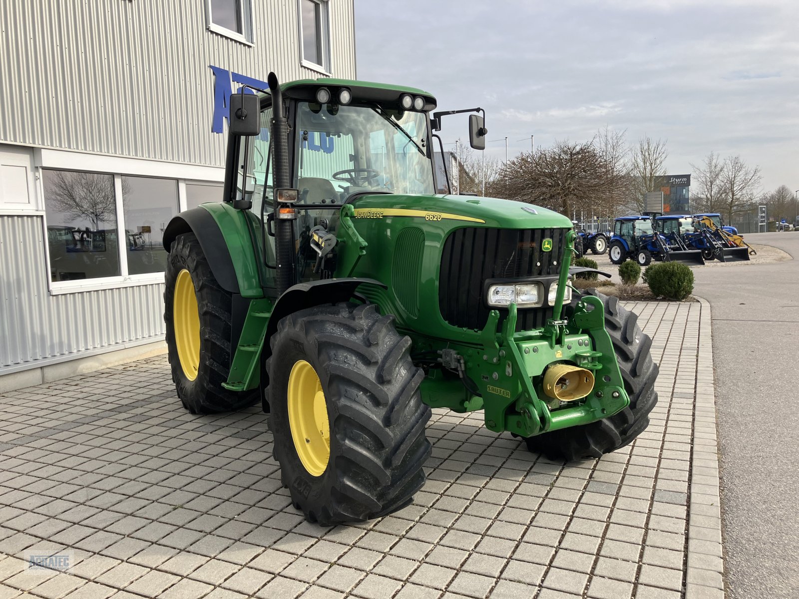 Traktor des Typs John Deere 6620, Gebrauchtmaschine in Salching bei Straubing (Bild 5)