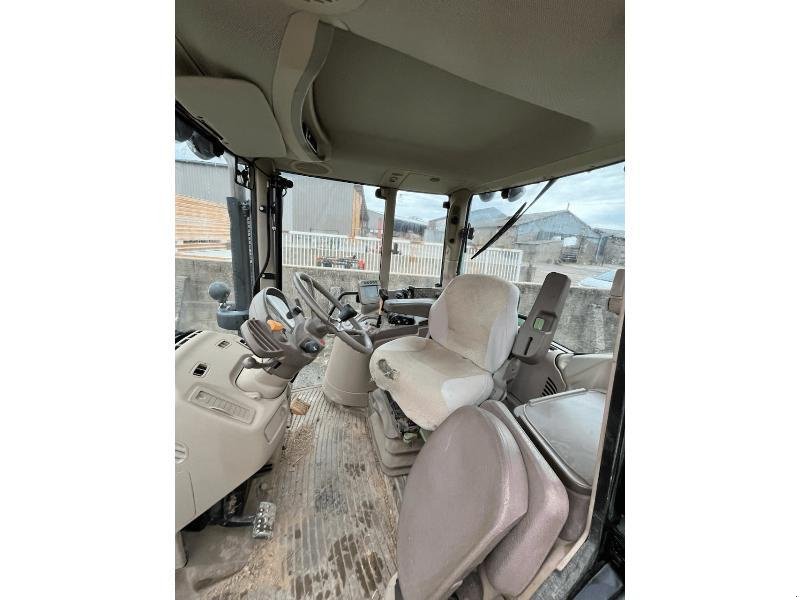 Traktor van het type John Deere 6630 PREMIUM, Gebrauchtmaschine in LE PONT CHRETIEN (Foto 7)