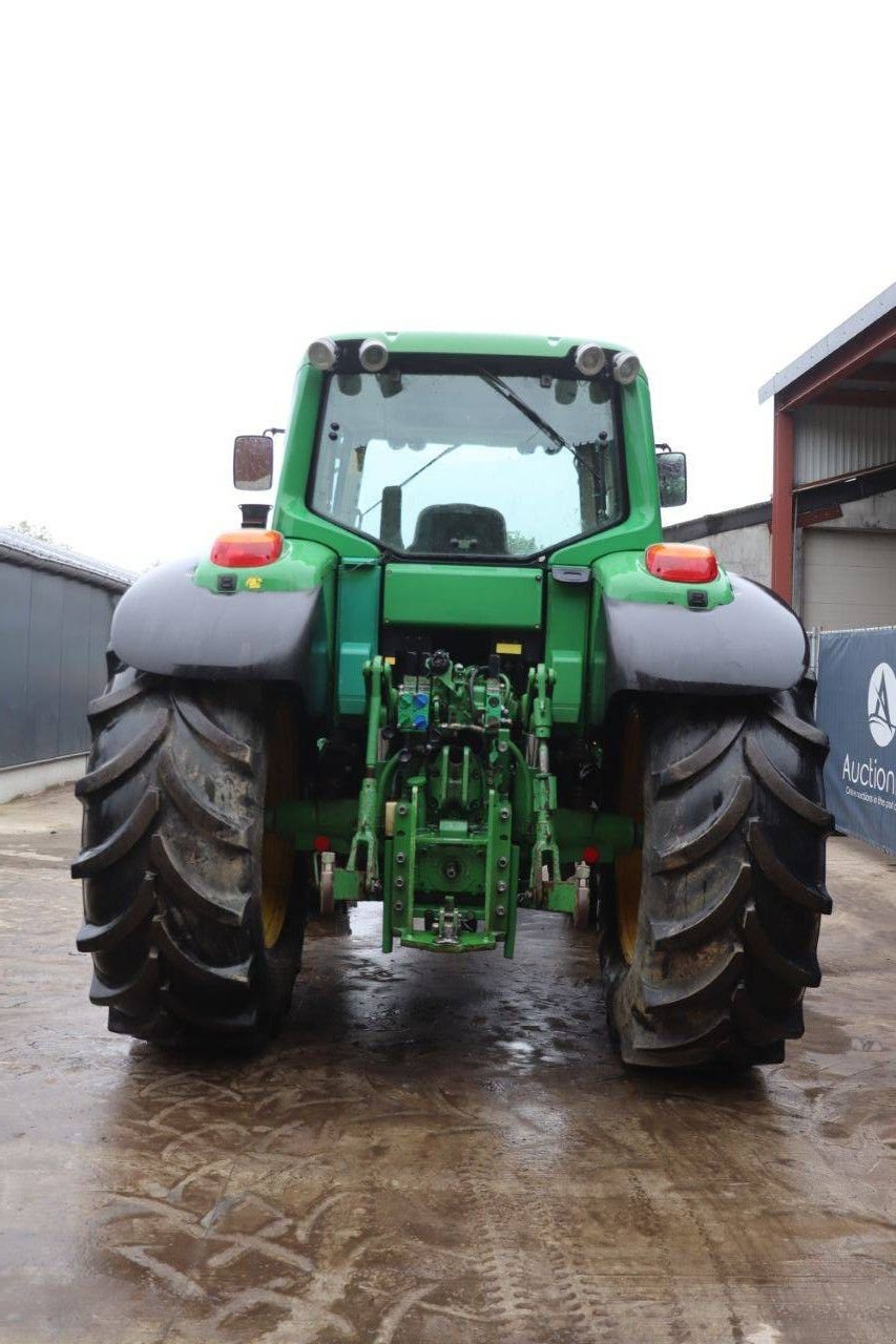 Traktor от тип John Deere 6630 Premium, Gebrauchtmaschine в Antwerpen (Снимка 5)