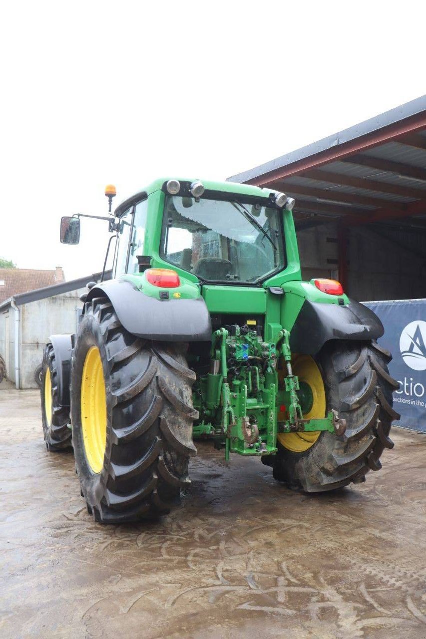 Traktor от тип John Deere 6630 Premium, Gebrauchtmaschine в Antwerpen (Снимка 4)