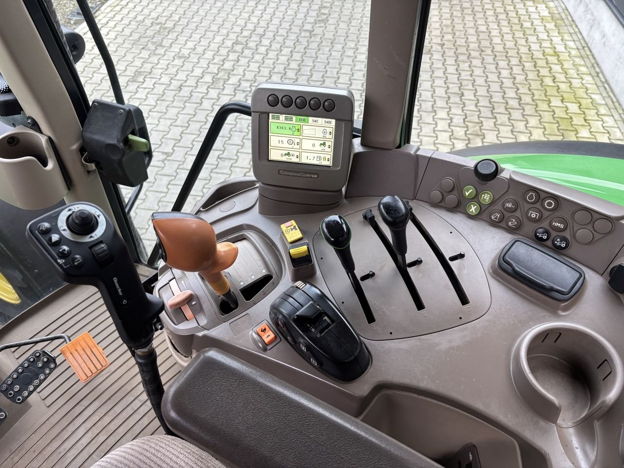 Traktor του τύπου John Deere 6630 Premium, Gebrauchtmaschine σε Daarle (Φωτογραφία 9)