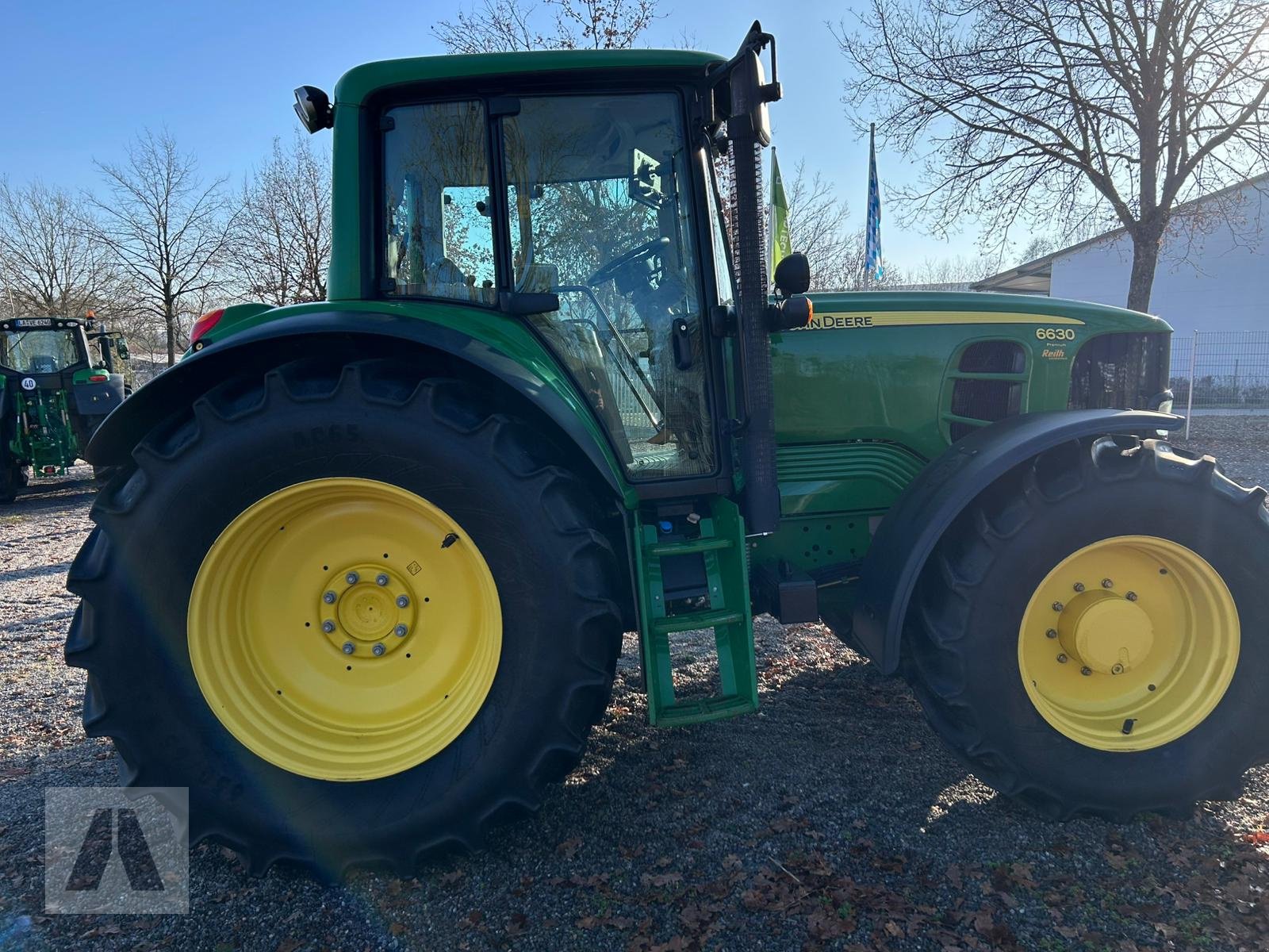 Traktor Türe ait John Deere 6630 Premium, Gebrauchtmaschine içinde Regensburg (resim 4)