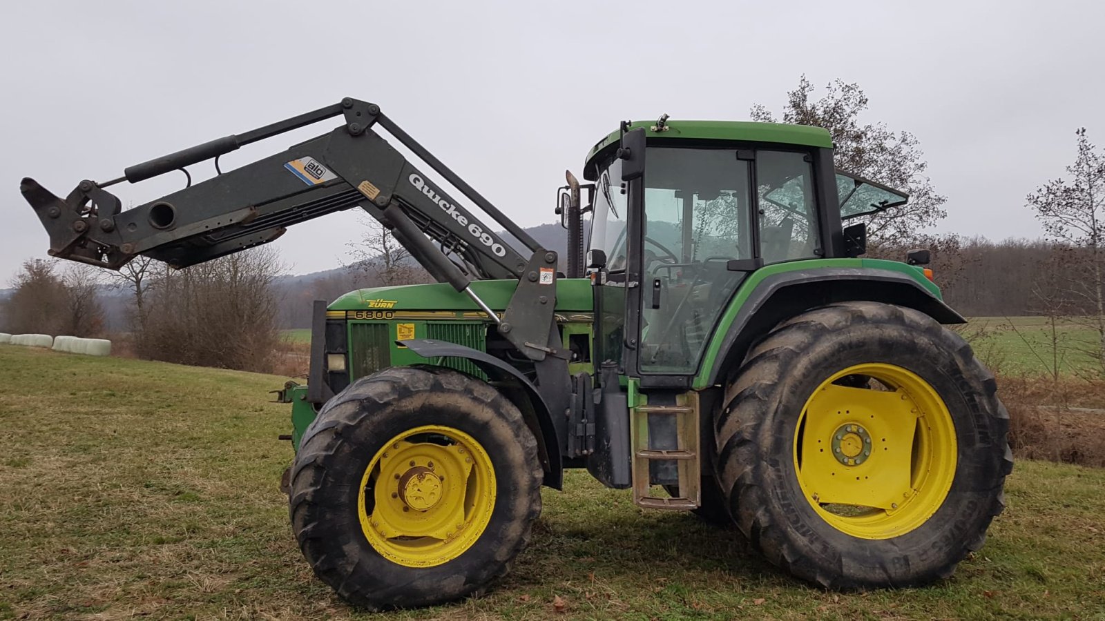 Traktor des Typs John Deere 6800 Premium, Gebrauchtmaschine in Prichsenstadt (Bild 2)