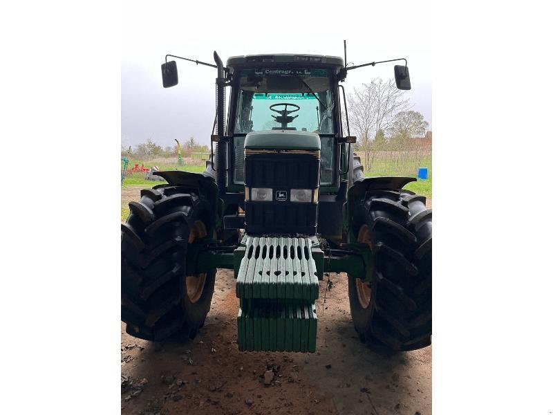 Traktor typu John Deere 6800, Gebrauchtmaschine v LE PONT CHRETIEN (Obrázek 2)