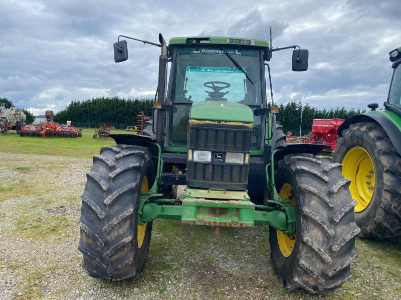Traktor of the type John Deere 6800, Gebrauchtmaschine in LE PONT CHRETIEN (Picture 3)