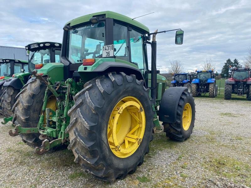 Traktor of the type John Deere 6800, Gebrauchtmaschine in LE PONT CHRETIEN (Picture 4)