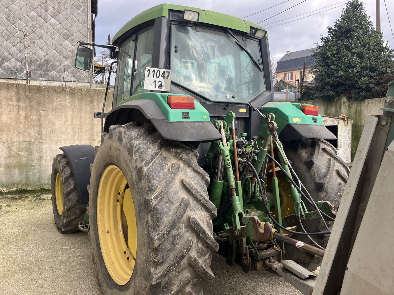 Traktor типа John Deere 6800, Gebrauchtmaschine в MORLHON LE HAUT (Фотография 5)
