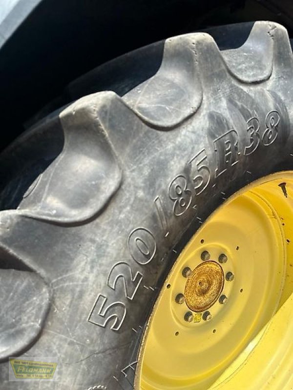 Traktor от тип John Deere 6810 Premium, Gebrauchtmaschine в Neuenkirchen-Vinte (Снимка 10)