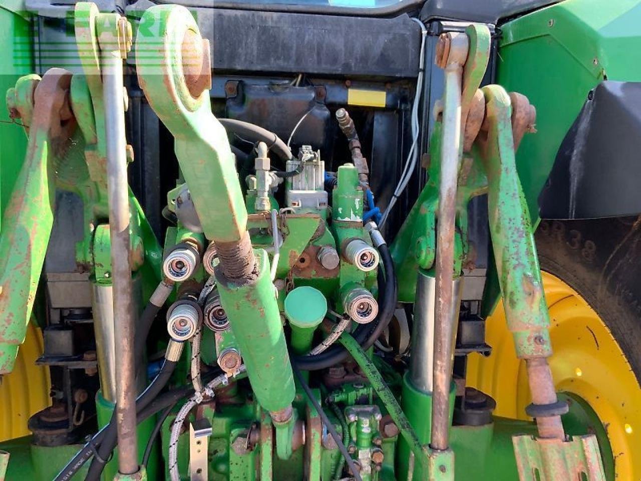 Traktor typu John Deere 6810 tractor (st23891), Gebrauchtmaschine v SHAFTESBURY (Obrázek 16)