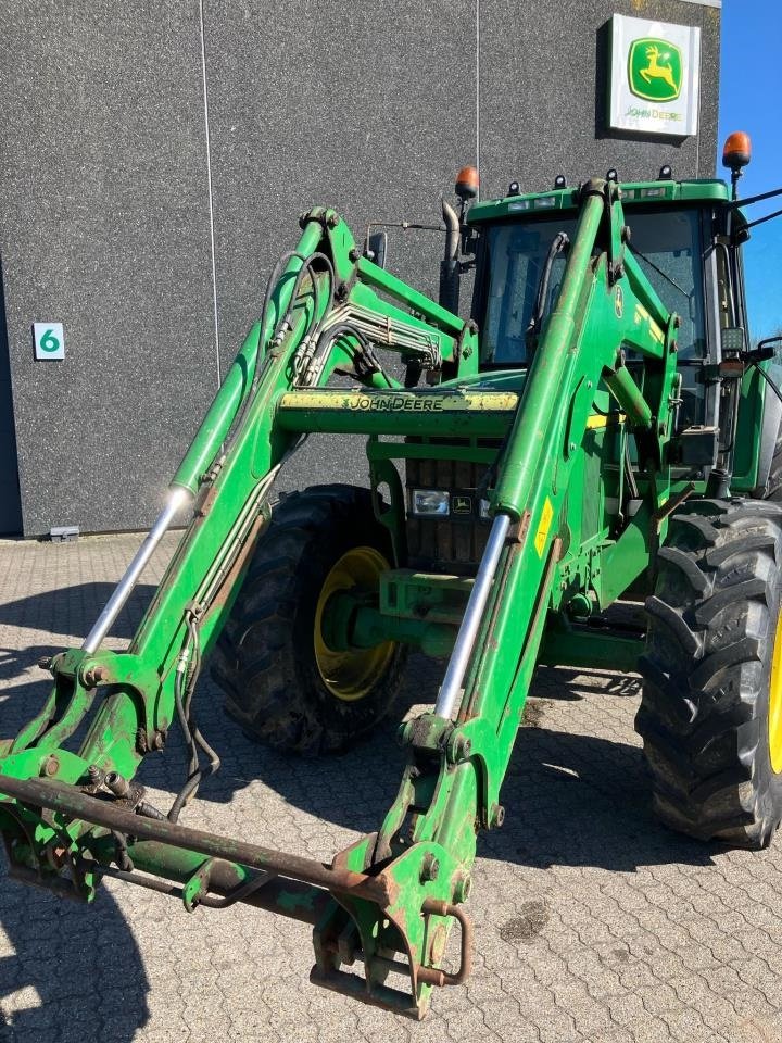 Traktor typu John Deere 6810, Gebrauchtmaschine w Bramming (Zdjęcie 4)