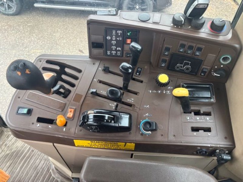 Traktor du type John Deere 6810, Gebrauchtmaschine en St. - Jacobiparochie (Photo 8)