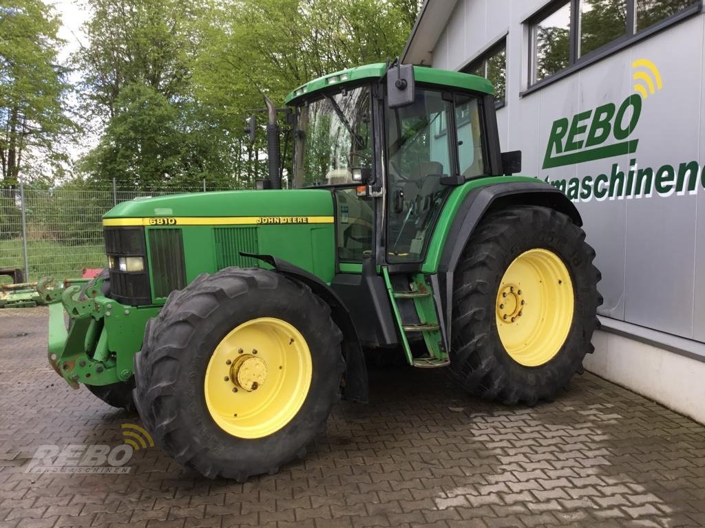 Traktor des Typs John Deere 6810, Gebrauchtmaschine in Neuenkirchen-Vörden (Bild 1)