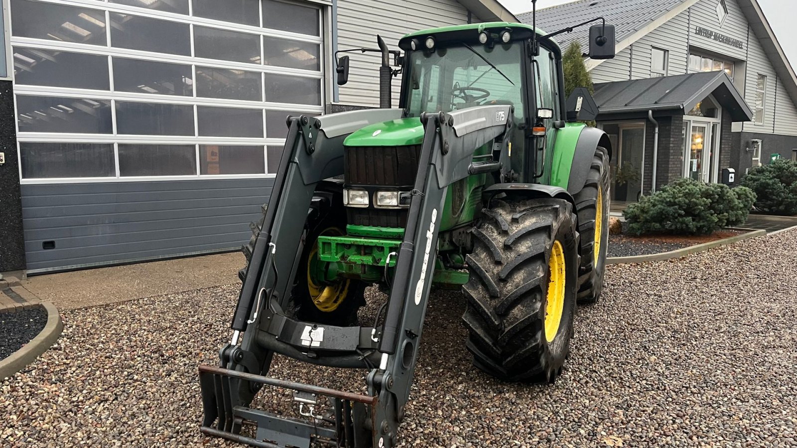 Traktor des Typs John Deere 6820 Med frontlæsser, Gebrauchtmaschine in Lintrup (Bild 8)