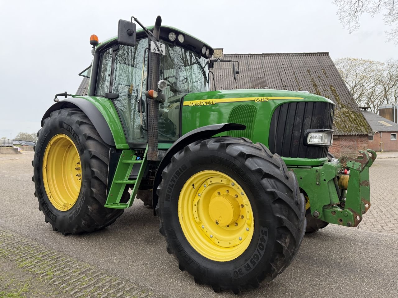 Traktor от тип John Deere 6820 PQ, Gebrauchtmaschine в Rossum (Снимка 2)