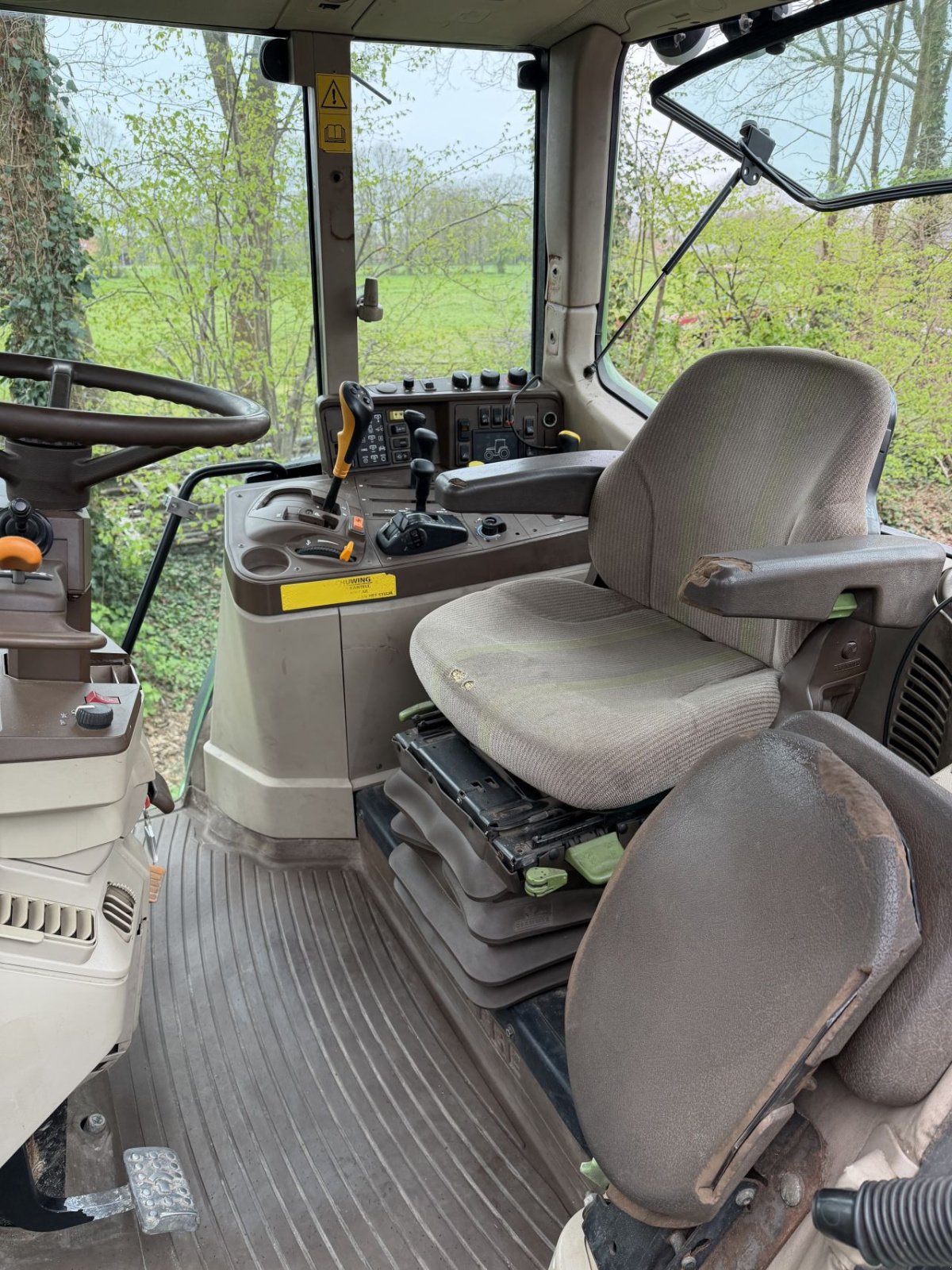 Traktor от тип John Deere 6820 PQ, Gebrauchtmaschine в Rossum (Снимка 8)